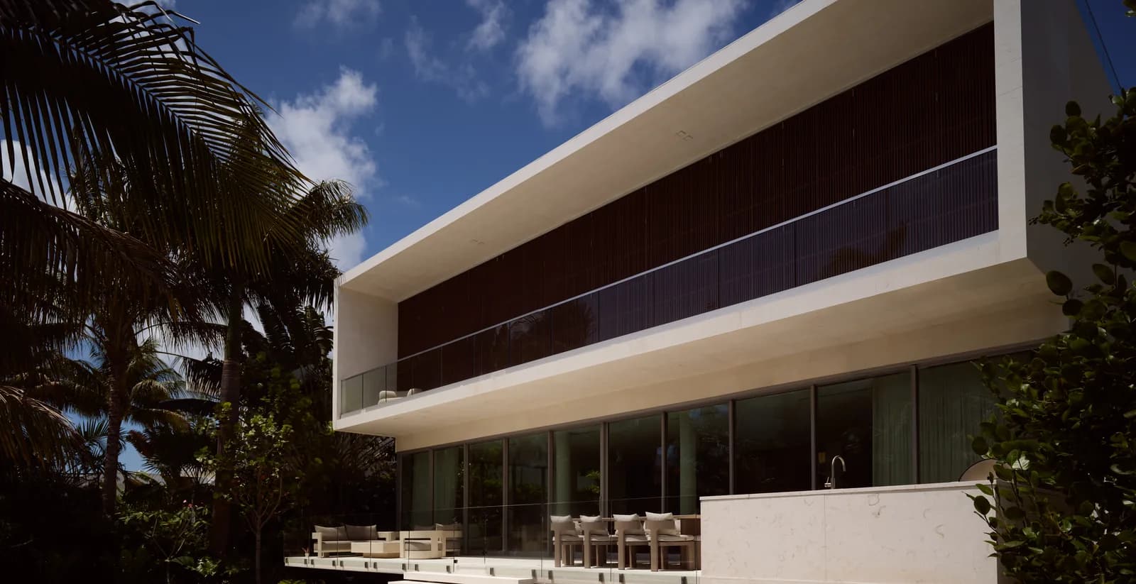 The Broadview residence by LUXOM, a completed luxury development in Miami